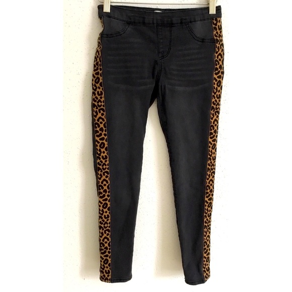 32—GRAY COLOR LEVI’S JEANS - Picture 2 of 11